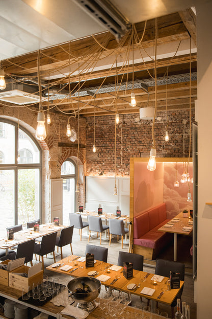 Happy Birthday - 9 Jahre in der Königstraße 25.10.26